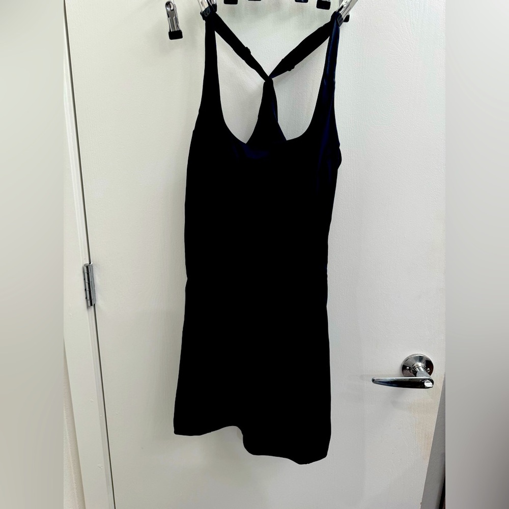 🔥NWT🔥VS SPORT DRESS